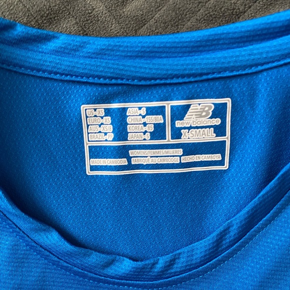 Blue New Balance T-shirt size Extra Small - Picture 4 of 4